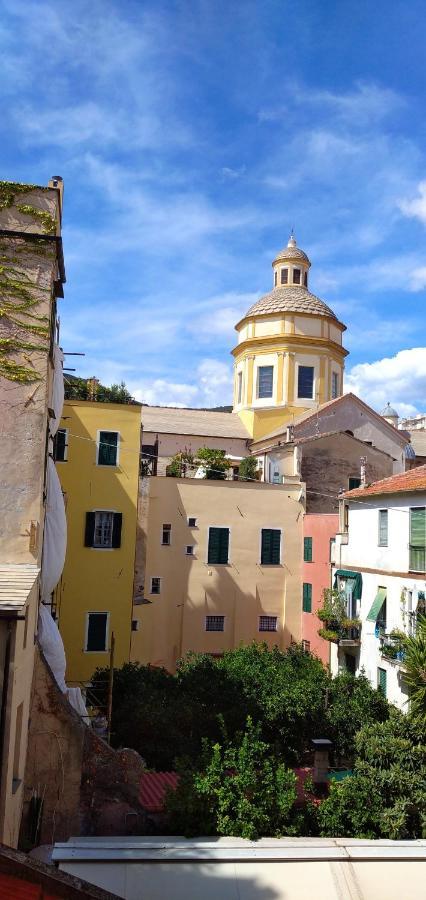 Casa Mariuccia A Due Passi Dal Mare Apartman Finale Ligure Kültér fotó