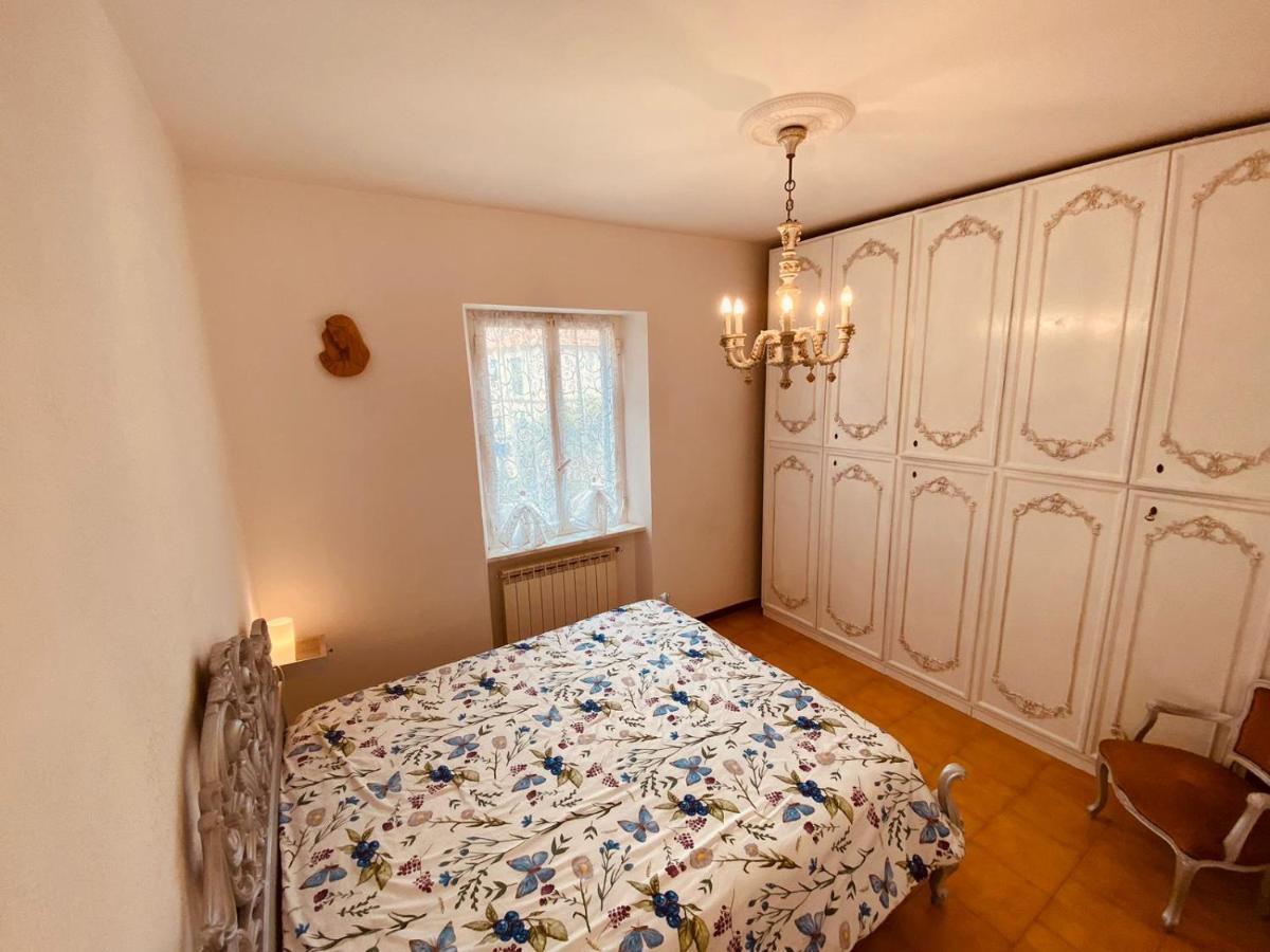 Casa Mariuccia A Due Passi Dal Mare Apartman Finale Ligure Kültér fotó
