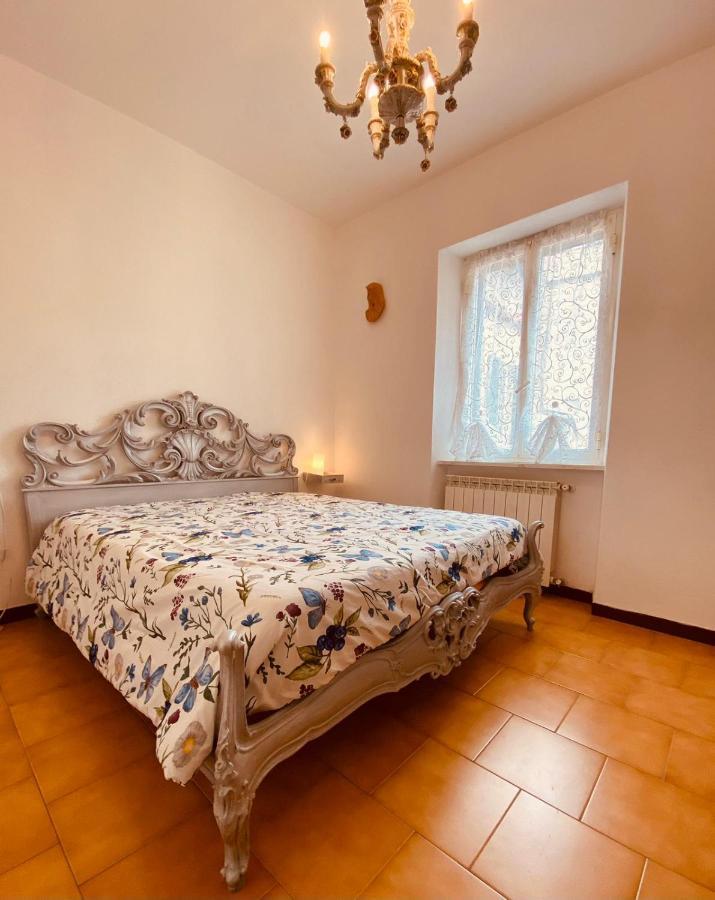 Casa Mariuccia A Due Passi Dal Mare Apartman Finale Ligure Kültér fotó